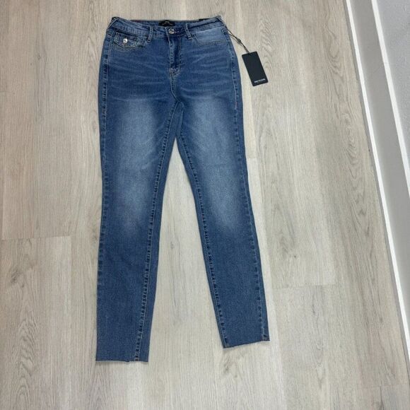 True Religion Halle High Rise Super Skinny Jeans Size 27 Snap Pocket Medium Wash - Picture 2 of 4